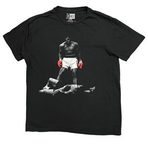 Muhammad Ali Knockout Victory Red Boxing Gloves Men L Cassius Clay Fight T-shirt